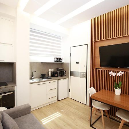 Emily In Athens - Central Modern Flat Syntagma E4 מראה חיצוני תמונה